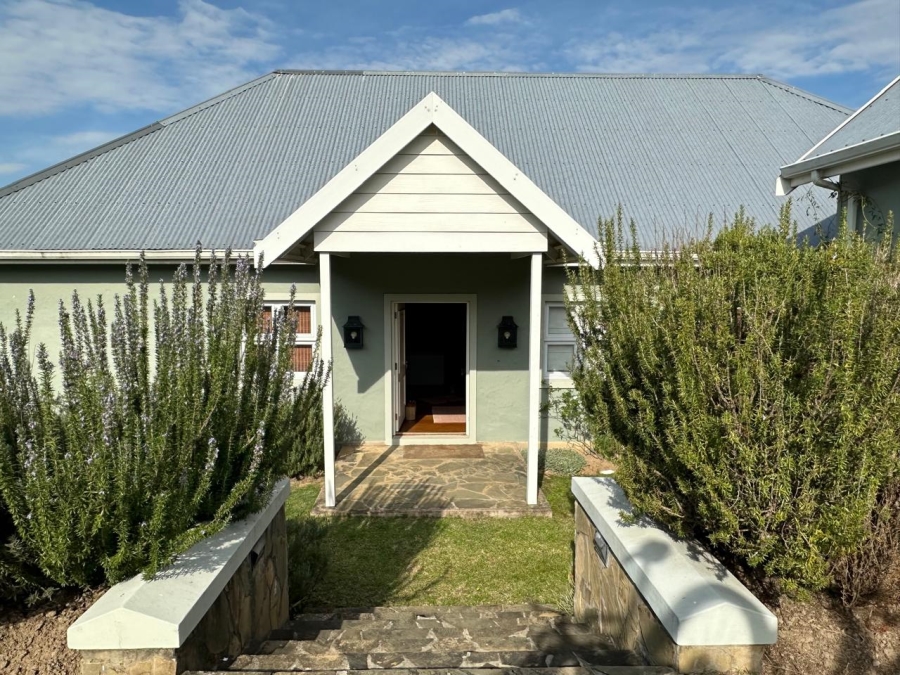 5 Bedroom Property for Sale in Katberg Eastern Cape
